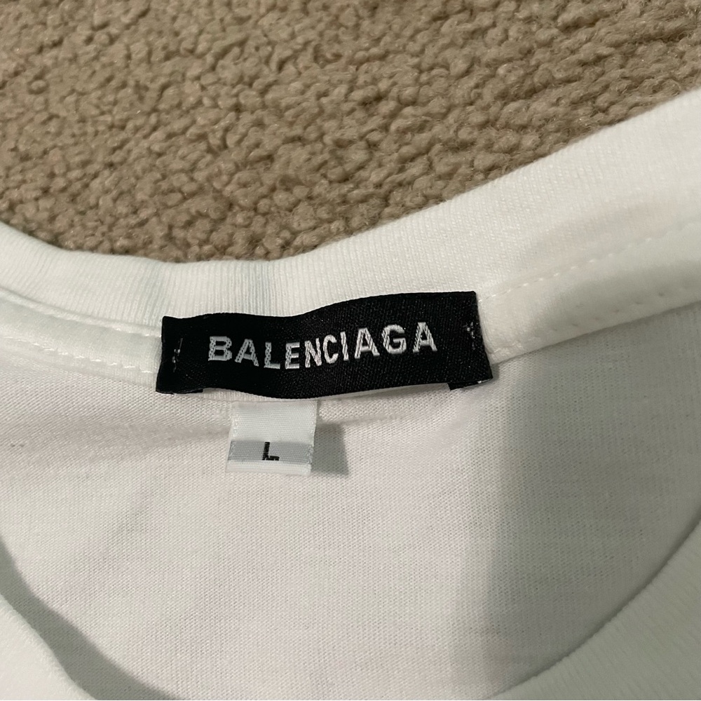 balenciaga t shirt - Picture 3 of 5